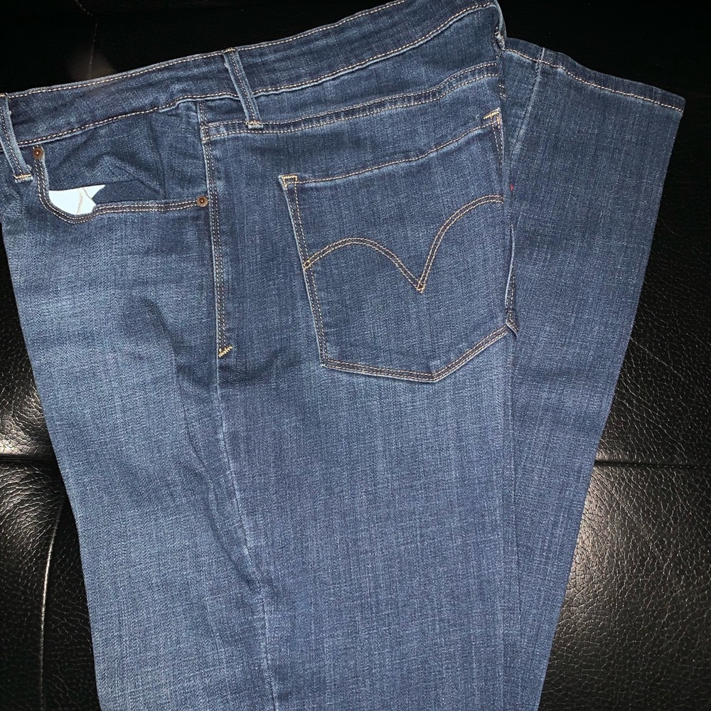 ❌❌SOLD❌❌Levi’s Jeans